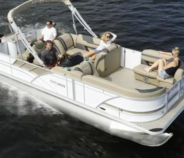 Custom Private Pontoon Cruise