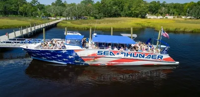 Dolphin Cruise (Sea Thunder)