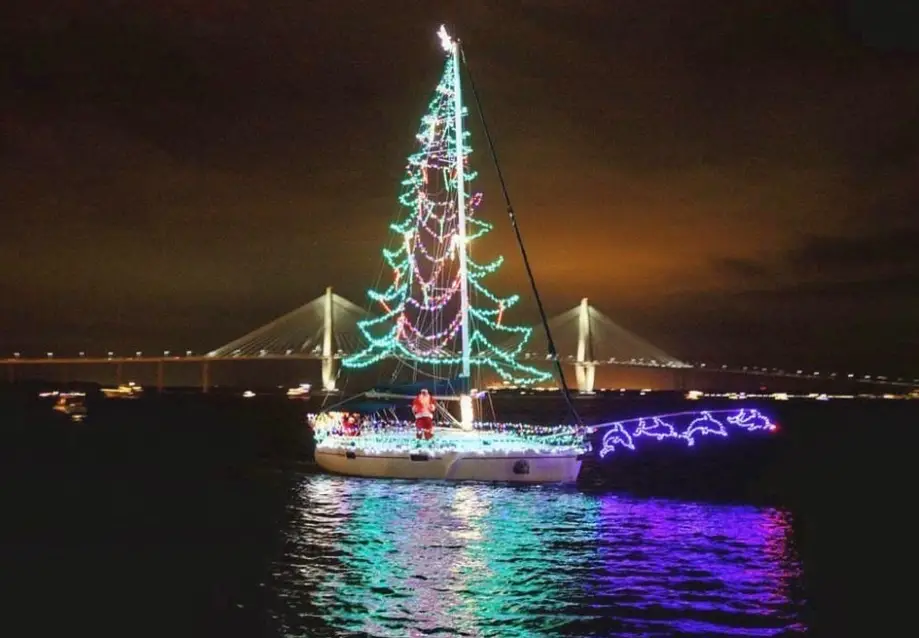 2024 Holiday Boat Parade