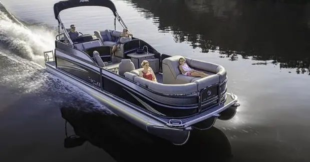 Pontoon Boat Rentals (115 HP) All boats are Tritoons