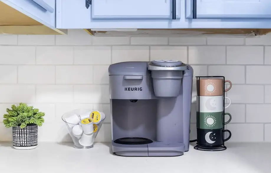 Cute House w/Outdoor Space 3 min Walking...